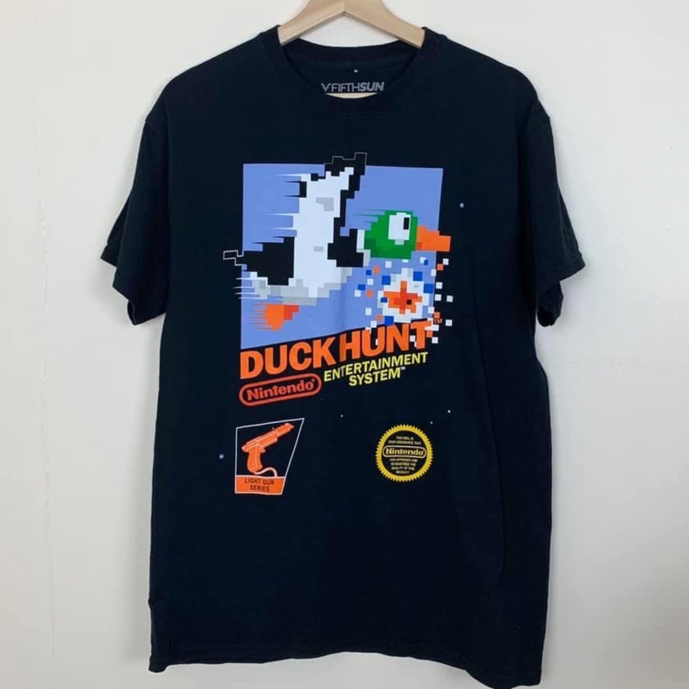 Nintendo 🦆 DUCK HUNT T-shirt —a classic!!!!! WOW!